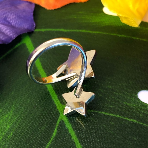 Star Ring - Picture 7 of 12